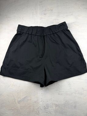 Lululemon Cinchable Waist HR Woven Shorts 3.5 Black Small NWT